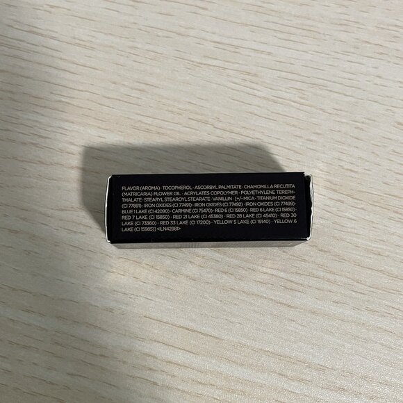 Tom Ford NEW Lip Color Matte Lipstick in 04 Thomas 2G - Picture 7 of 7